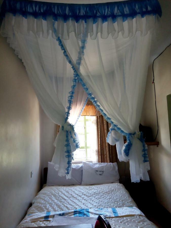 Nanyuki Ibis Hotel Esterno foto